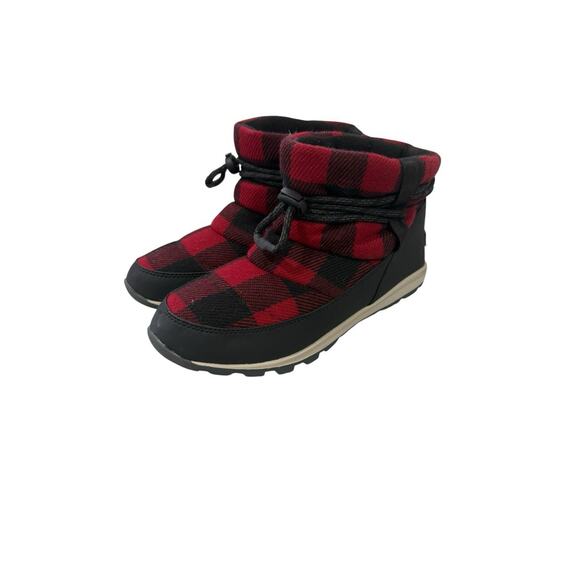 SOREL WHITNEY SHORT BOOT IN DAHLIA -RED PLAID Winter Snow Outdoor Womens 9.5 - Picture 1 of 6